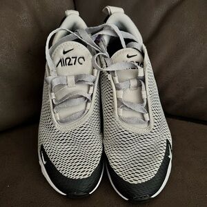 Nike Air Max 270